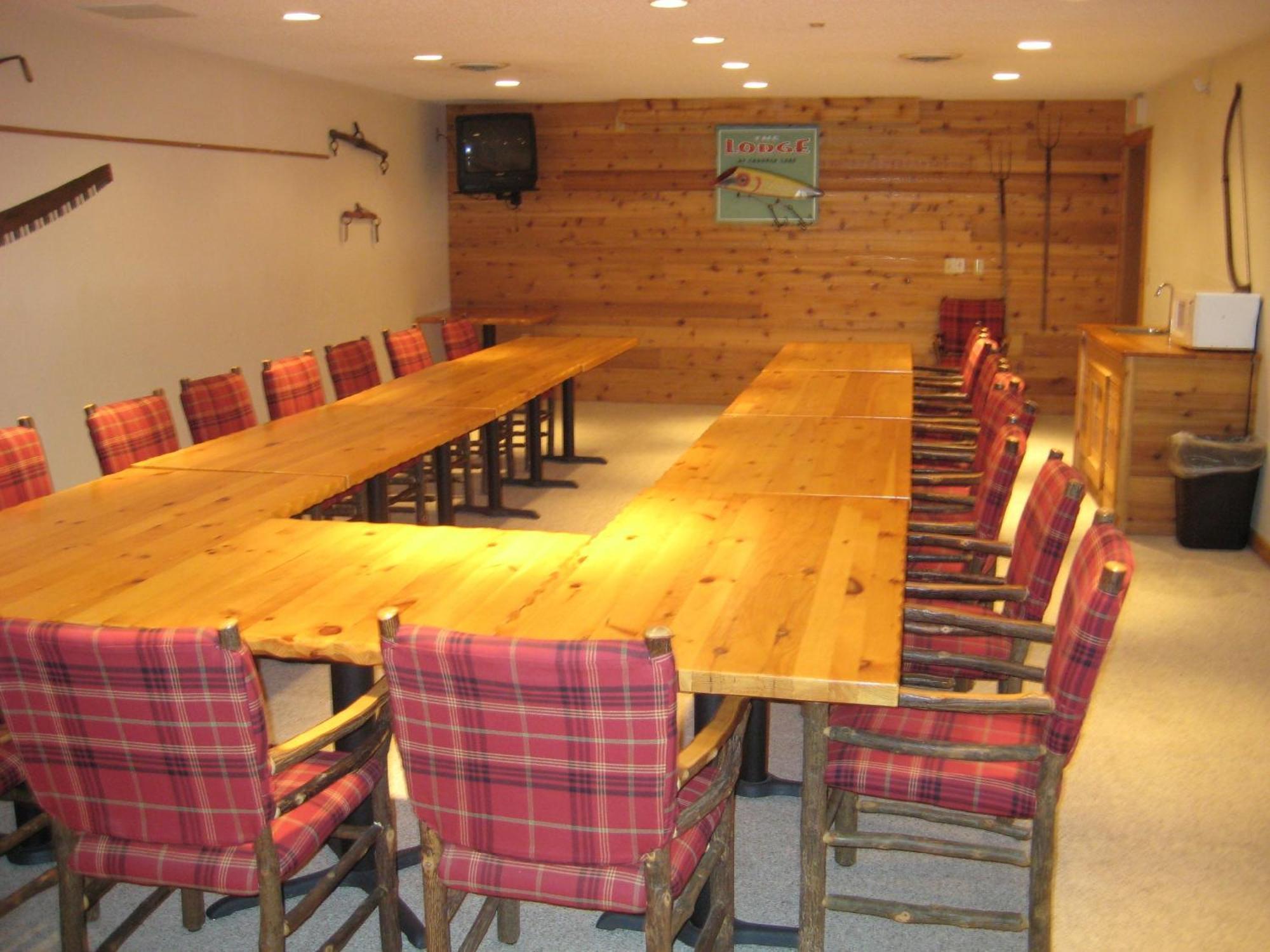 The Lodge At Crooked Lake Siren 외부 사진