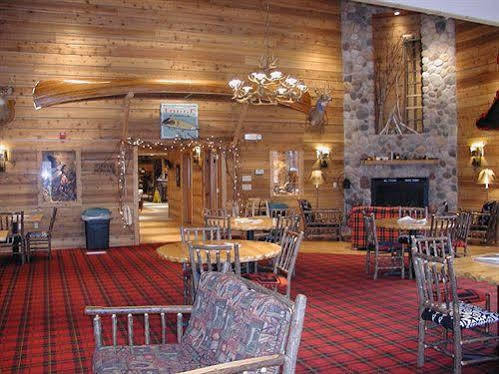 The Lodge At Crooked Lake Siren 외부 사진